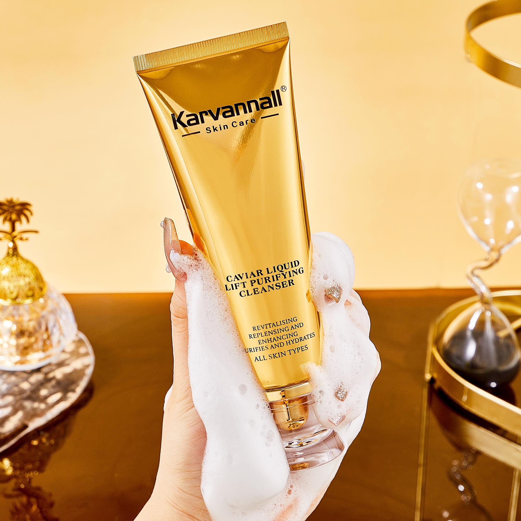 CAVIAR LIQUID LIFT PURIFYING CLEANSER - Image 4